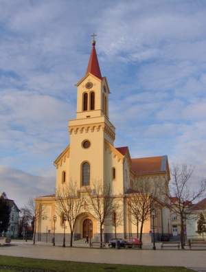 Kirche Zrenjanin.jpg